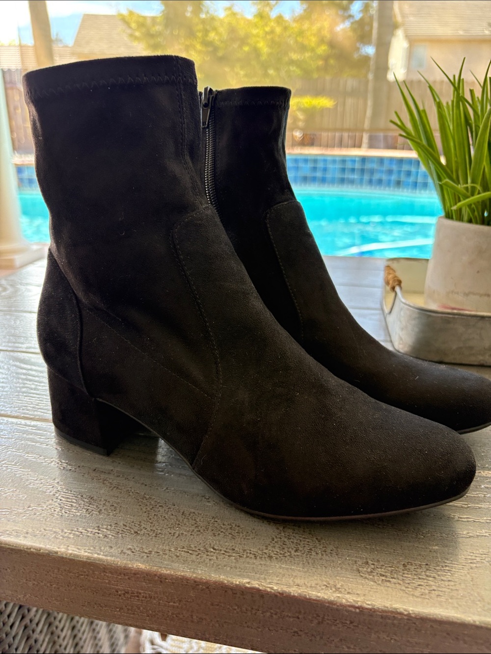 Classic Women's Black Suede Ankle Boots Naturalizers
